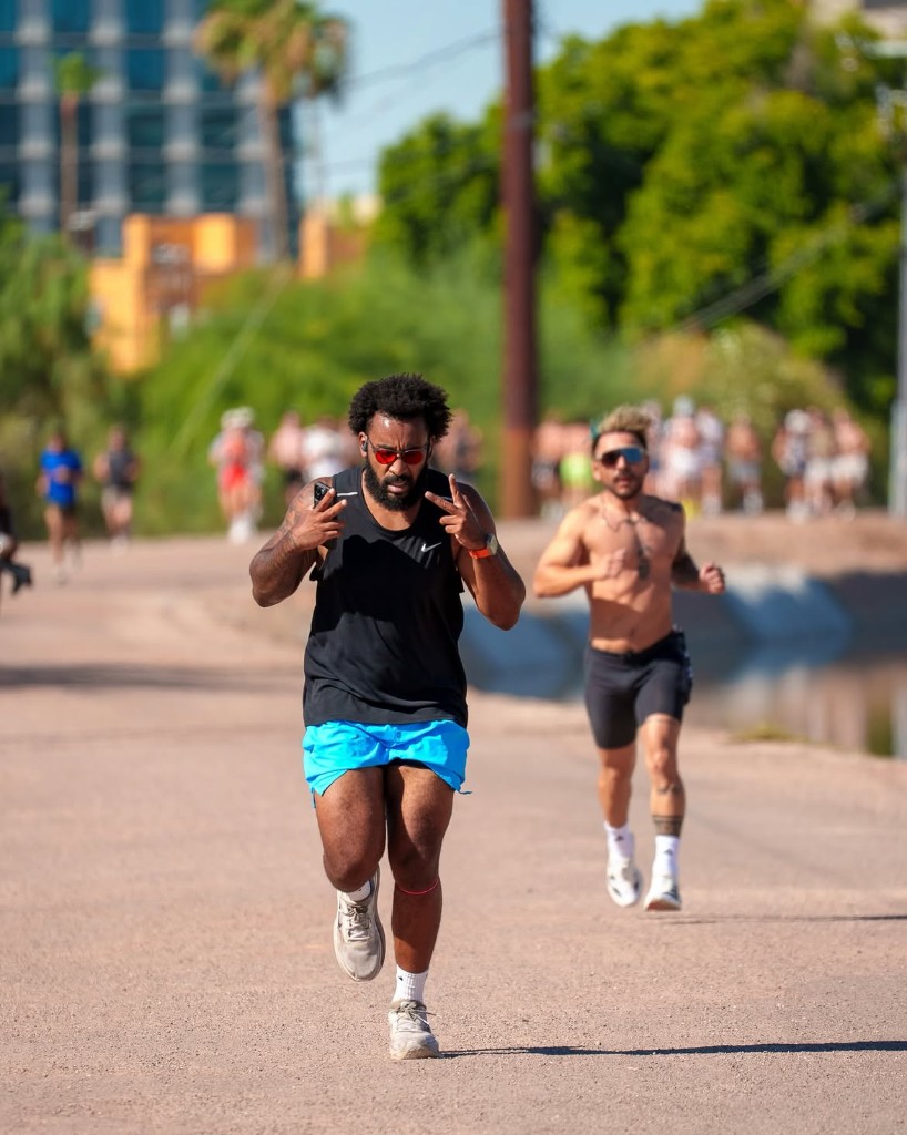 Scottsdale Run Club on the path